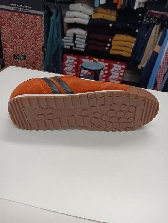 Dijon Trainer