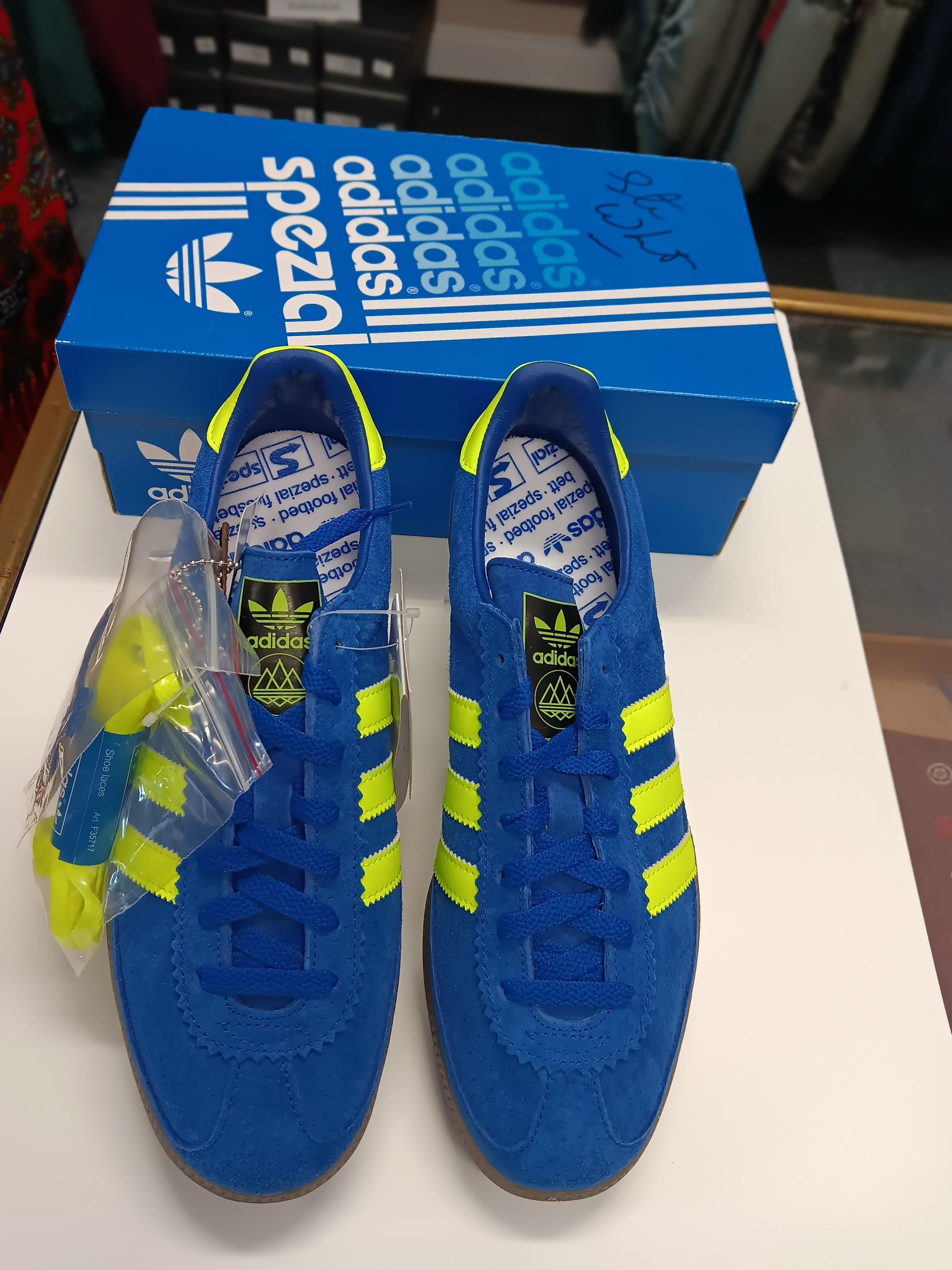 Adidas Spezial Tonics