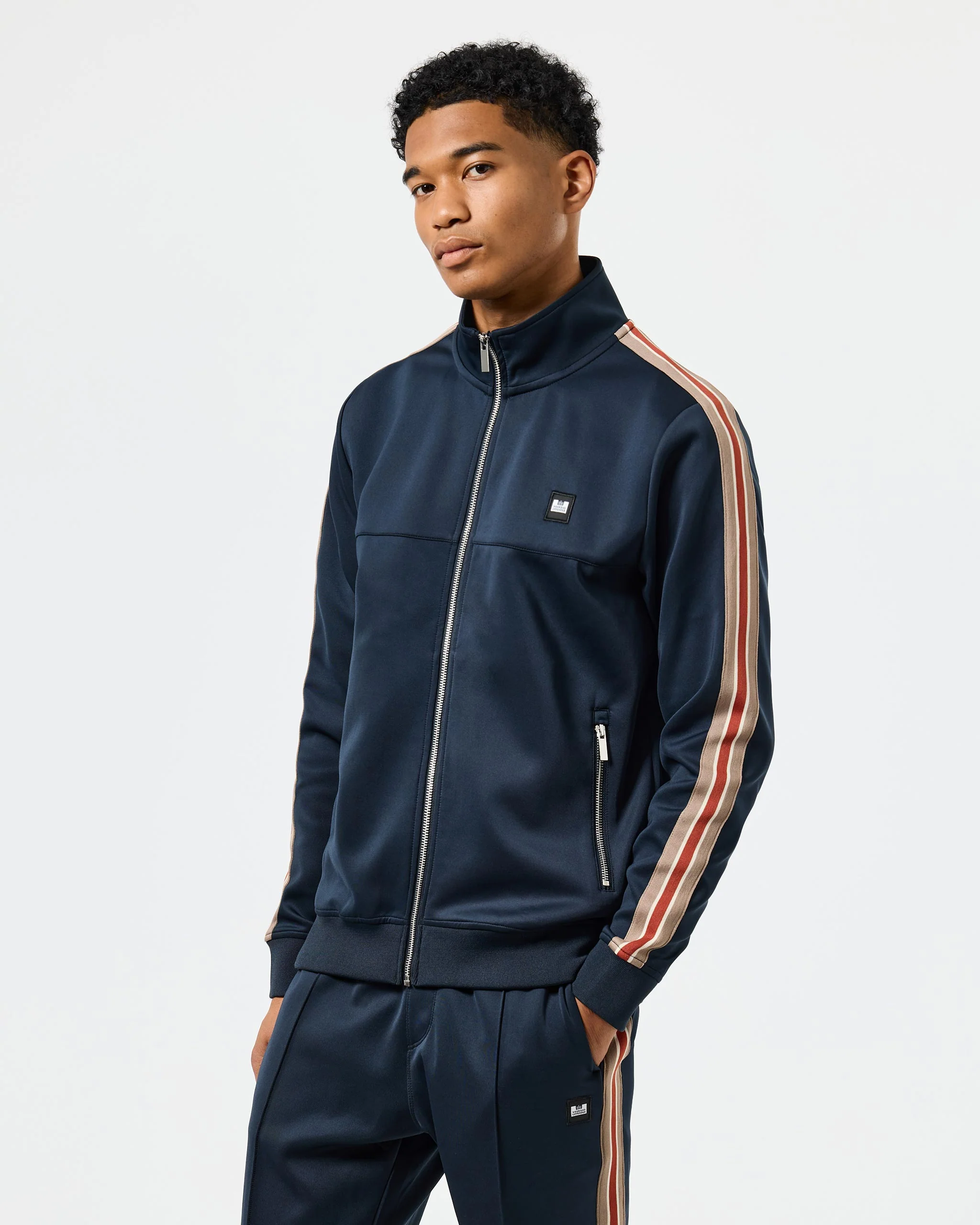 Tracktop weekend offender outlet