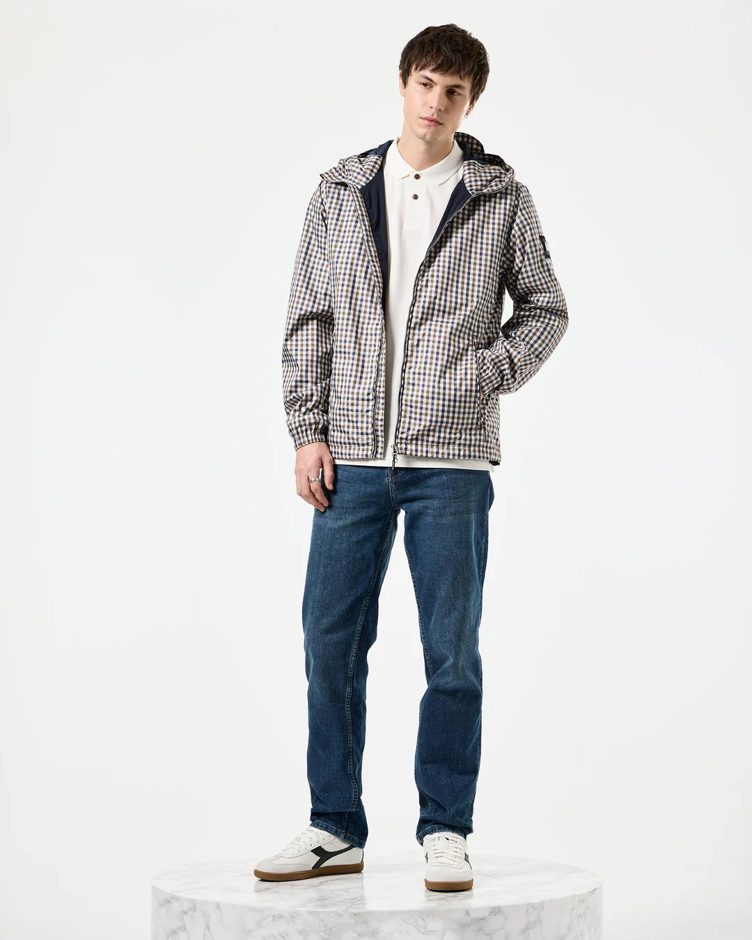 Campania Windbreaker Jacket
